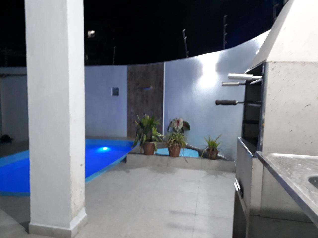 Sunny Apartamentos De 1 E 2 Dormitorios Na Martin De Sa Proximo A Praia كاراغواتاتوبا المظهر الخارجي الصورة